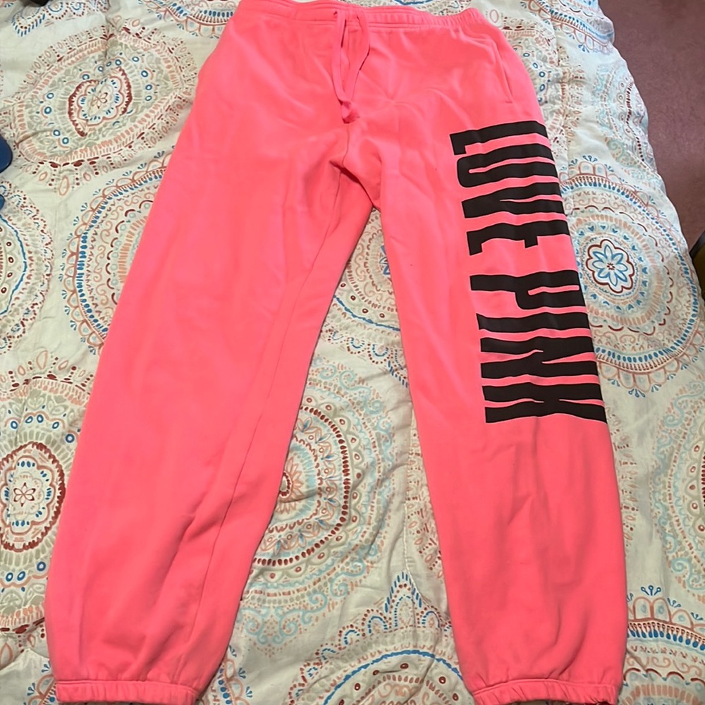 PINK SWEATPANTS